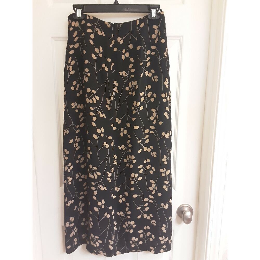 Vintage Banana Republic Skirt Women's 8  Rayon Black Maxi beige Flowers NWT $98